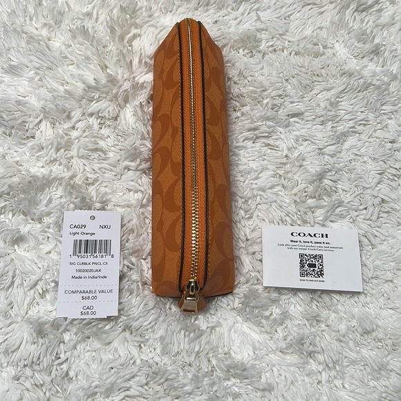 🎀 Coach bundle pencil case and wristlet - Picture 7 of 11